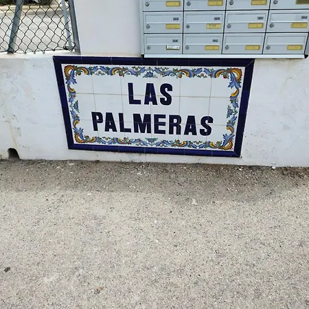 Estudio Parejas Con Piscina En Urbanizacion Tranquila دينايا