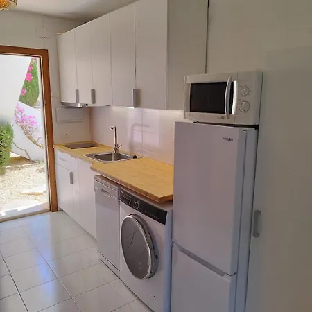 شقة Estudio Parejas Con Piscina En Urbanizacion Tranquila